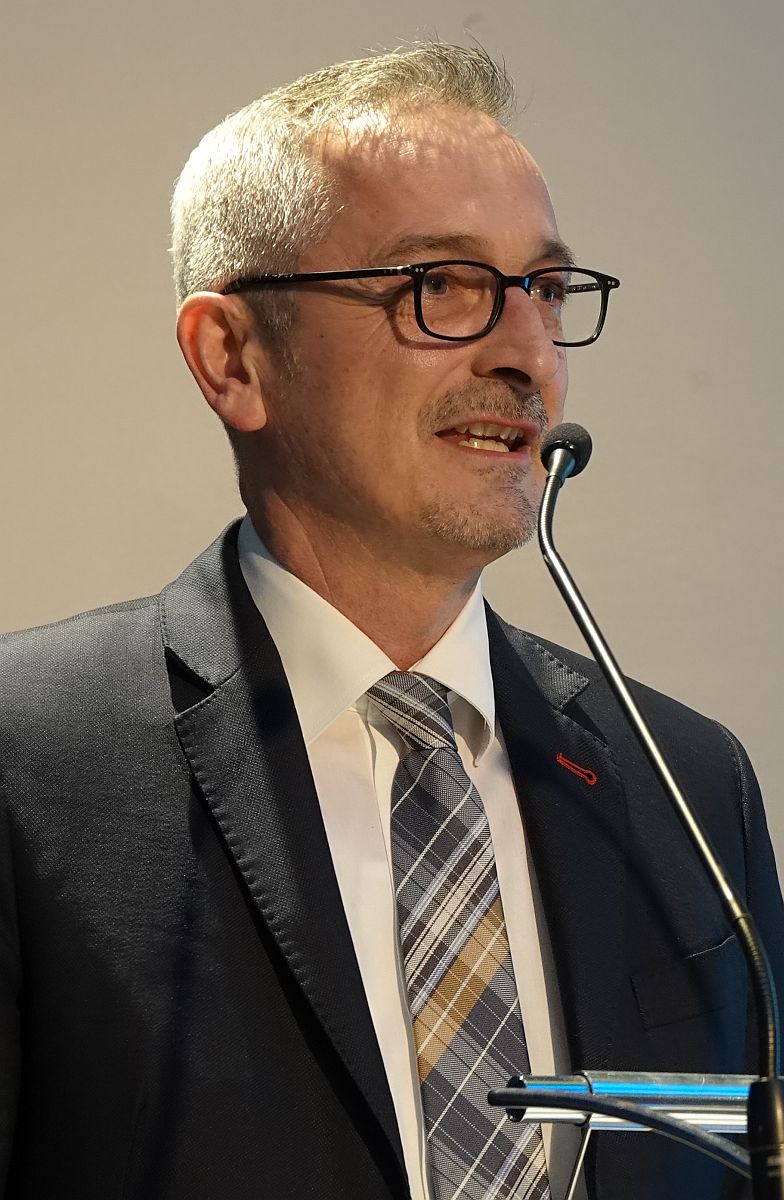 Dr. Werner Pfeil MdL